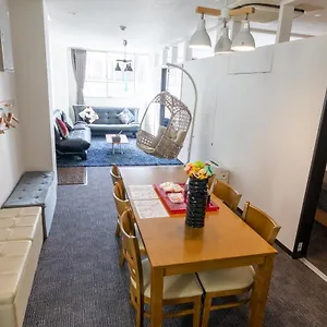 3min-hiroshima-st-up2-12-3bedroomswifi27.hotelsinhiroshima.com/